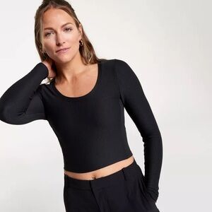 Cropped Athletic Top